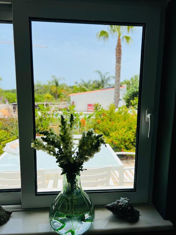 Palm View Guesthouse, Adults Only Praia Da Luz Exterior photo