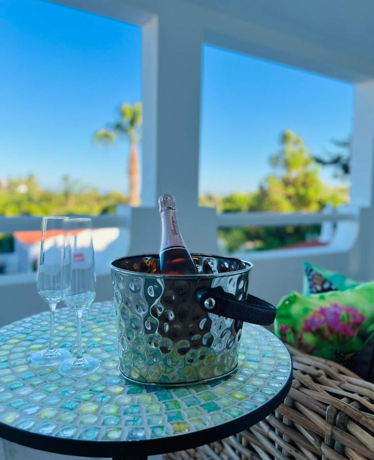 Palm View Guesthouse, Adults Only Praia Da Luz Exterior photo