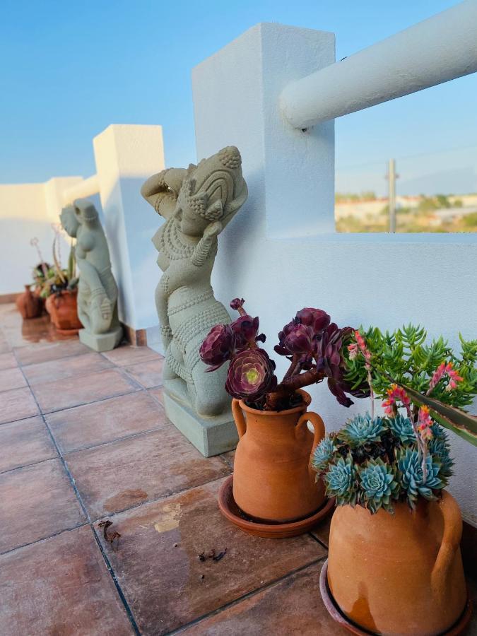 Palm View Guesthouse, Adults Only Praia Da Luz Exterior photo