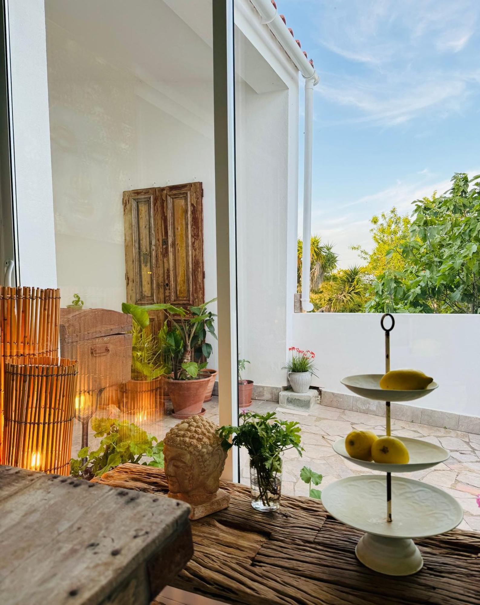 Palm View Guesthouse, Adults Only Praia Da Luz Exterior photo